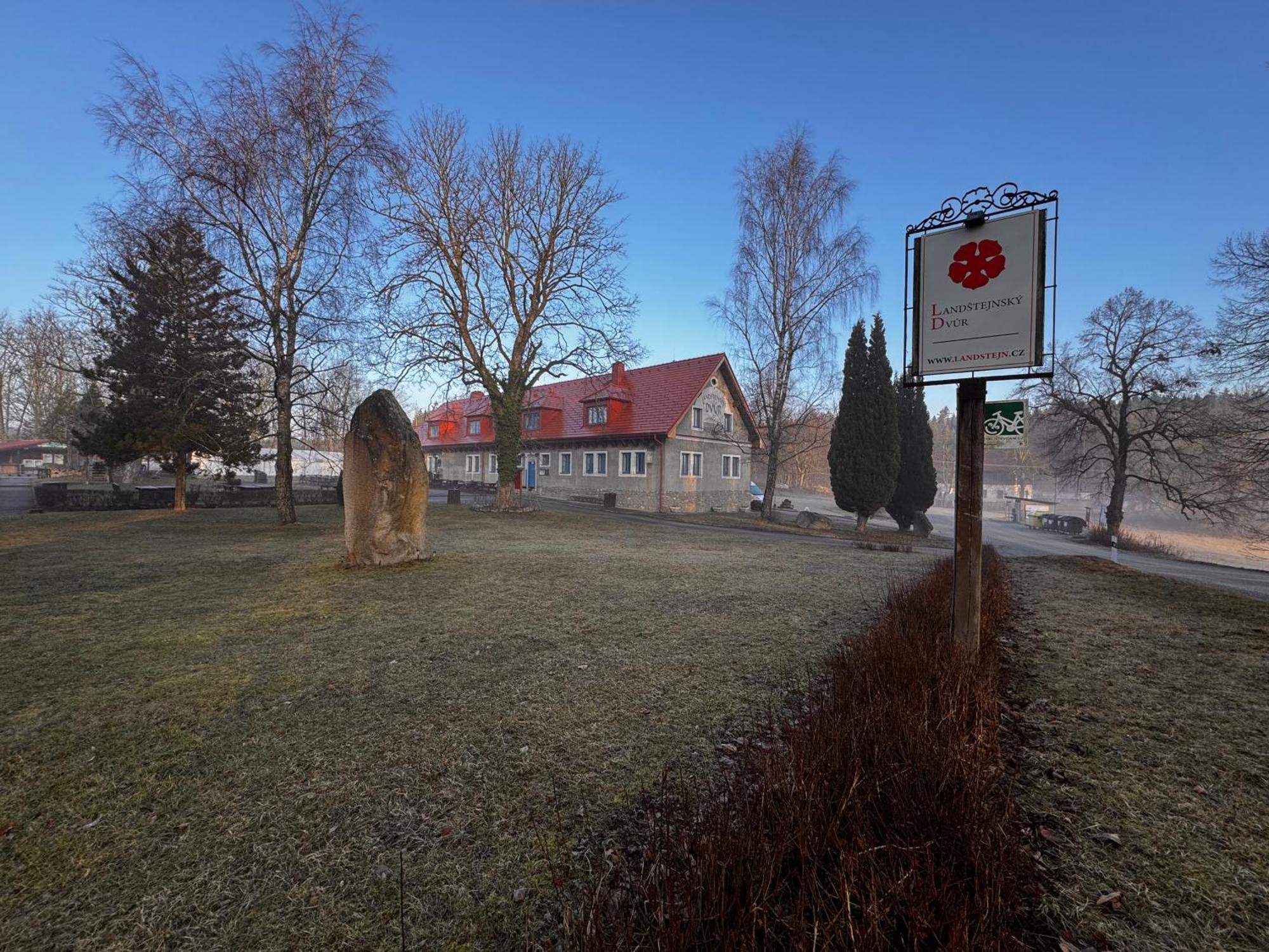 Penzion Landstejnsky Dvur Slavonice Luaran gambar